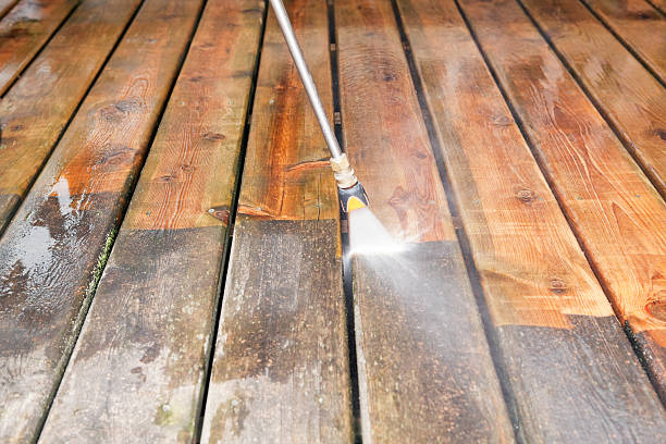 Best Garage Pressure Washing  in Jeffersonville, KY